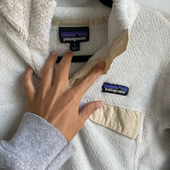 Patagonia white fleece pullover - Picture 4 of 5
